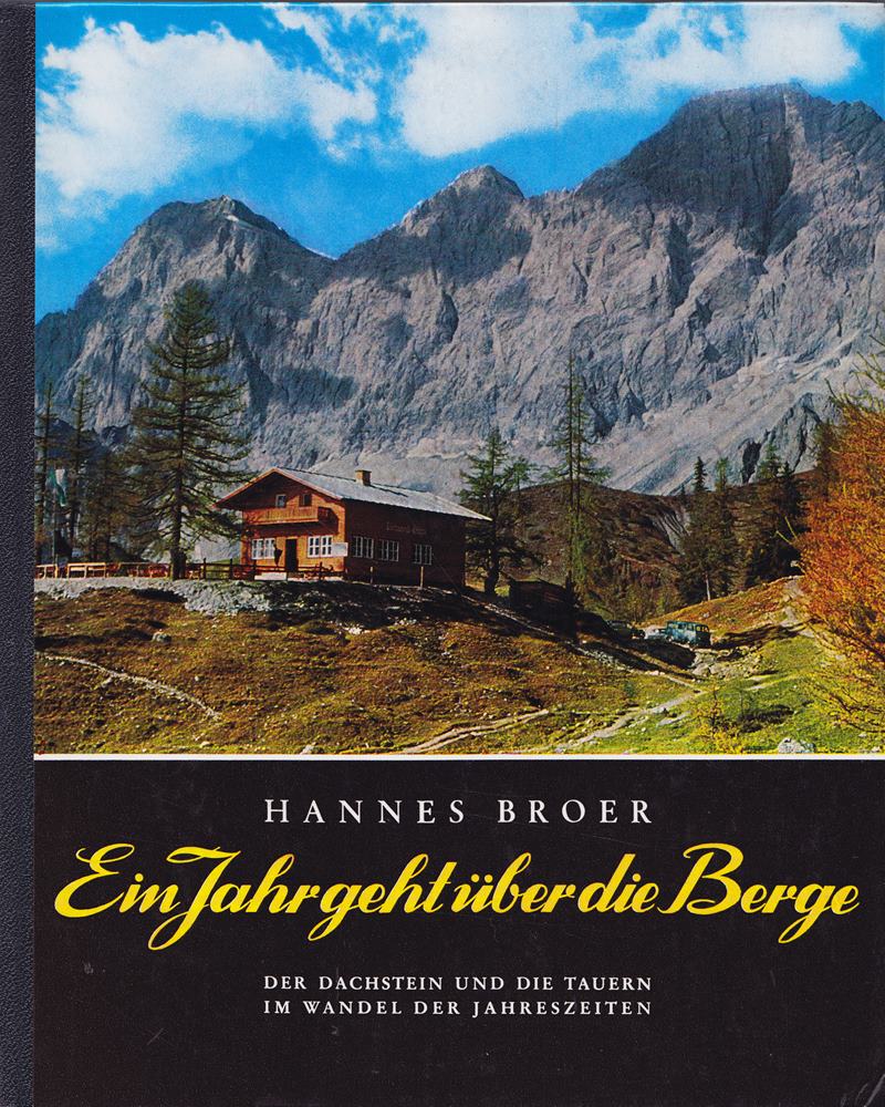 Ein Jahr geht über die Berge.